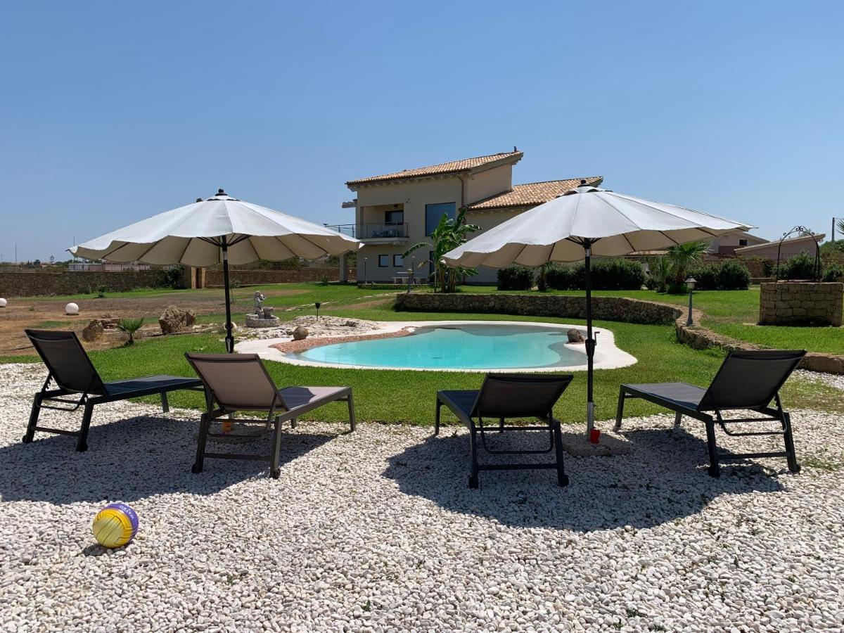 Villa Giglio Brucoli Buitenkant foto